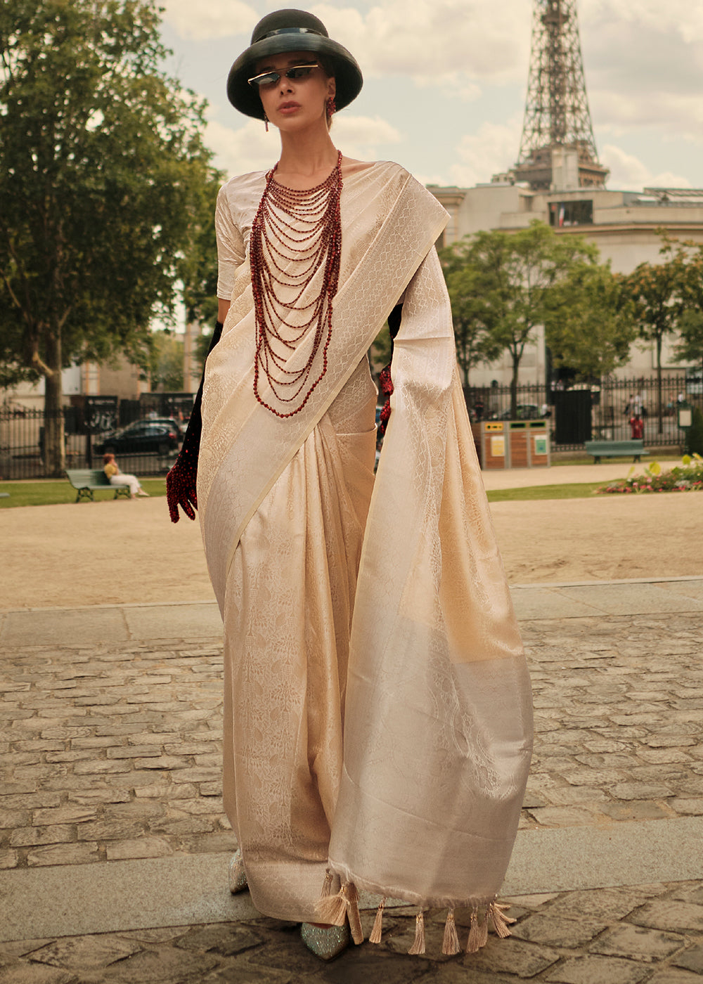 Cream Elegant Satin Silk Blend Saree with Matching Blended Silk Blouse Piece