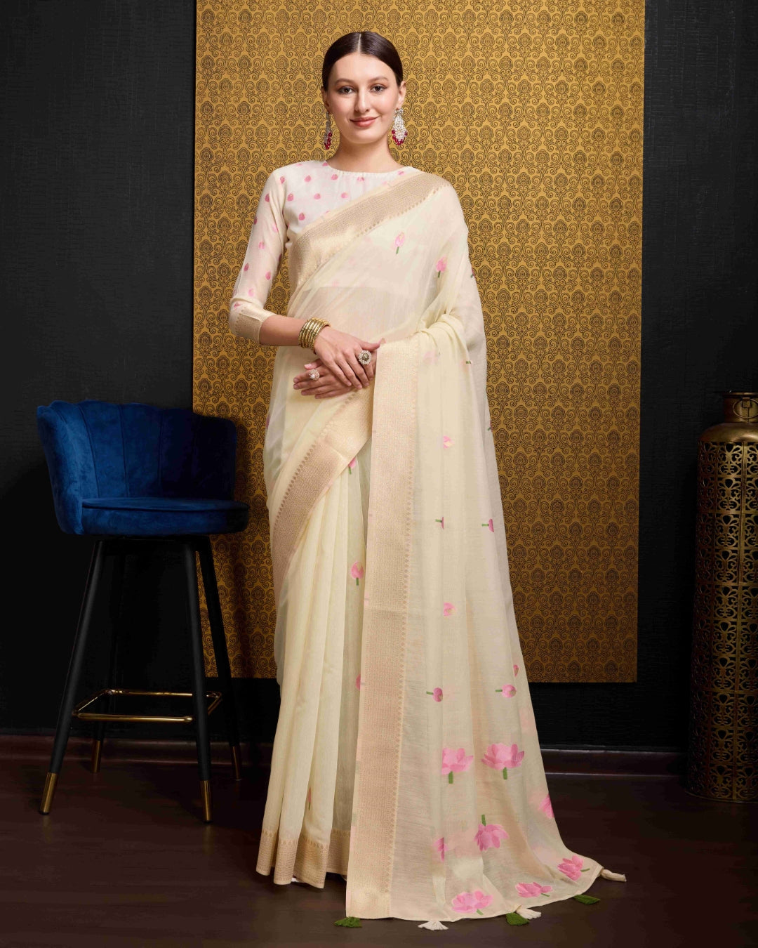 Cream Radiant Floral Printed Saree with Zari Border