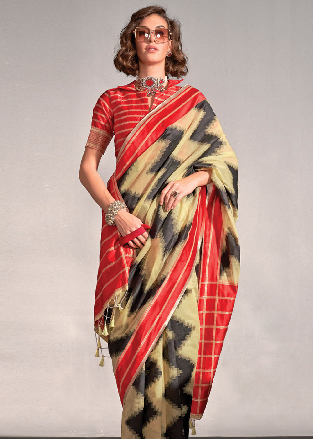 Cream Regal Banarasi Blended Silk Saree – Timeless Elegance for Grand Occasions