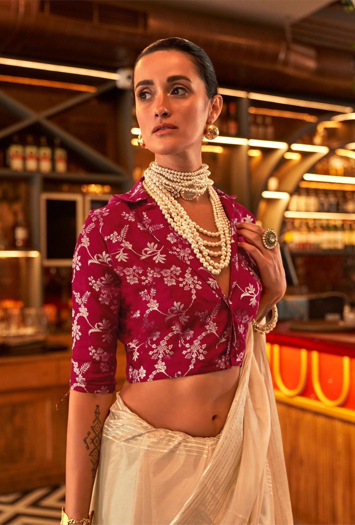 Cream Timeless Blended Silk Saree – A Perfect Blend of Tradition & Elegance