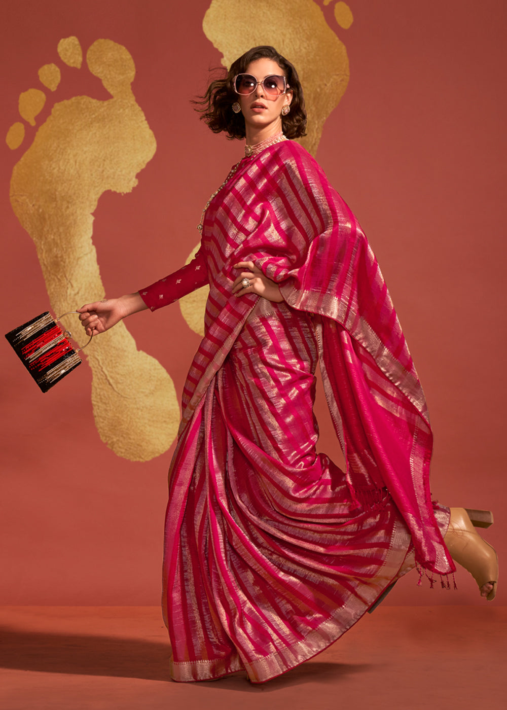 Dark Pink Regal Banarasi Blended Silk Saree with Timeless Intricate Design
