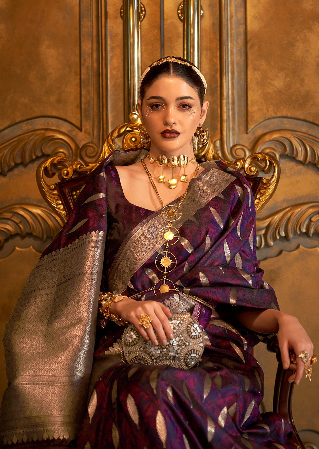 Dark Purple Classic Banarasi Silk Blend Saree – Perfect for Weddings & Festive Occasions