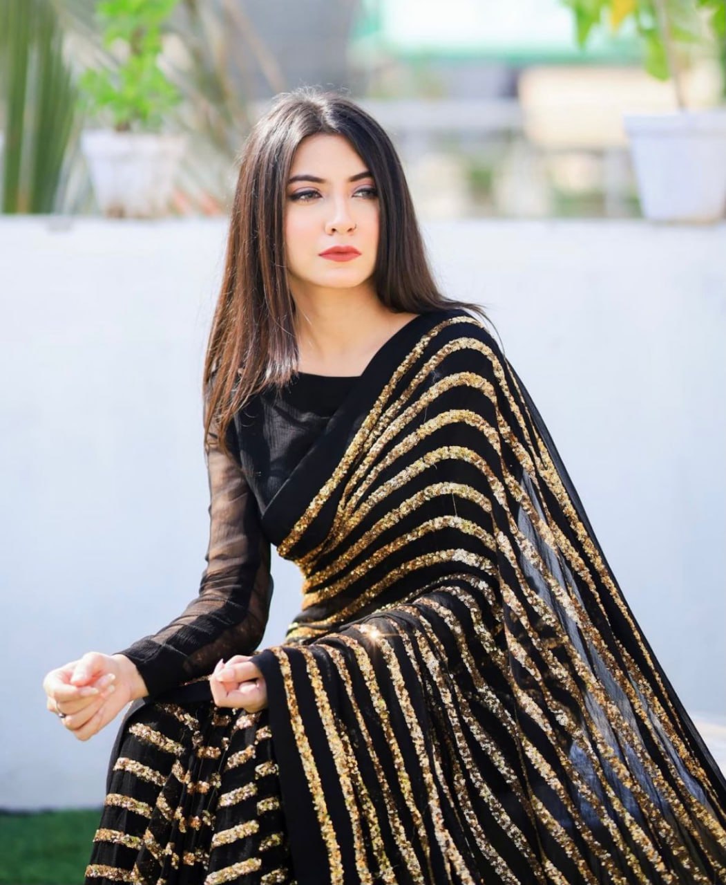Dazzling Black & Gold Striped Sequin Saree - Weave Elegance at Weddings & Parties