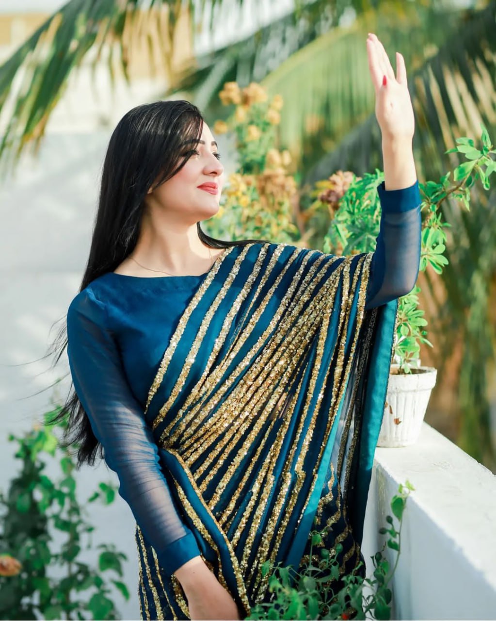 Dazzling Blue & Gold Striped Sequin Saree - Weave Elegance at Weddings & Parties