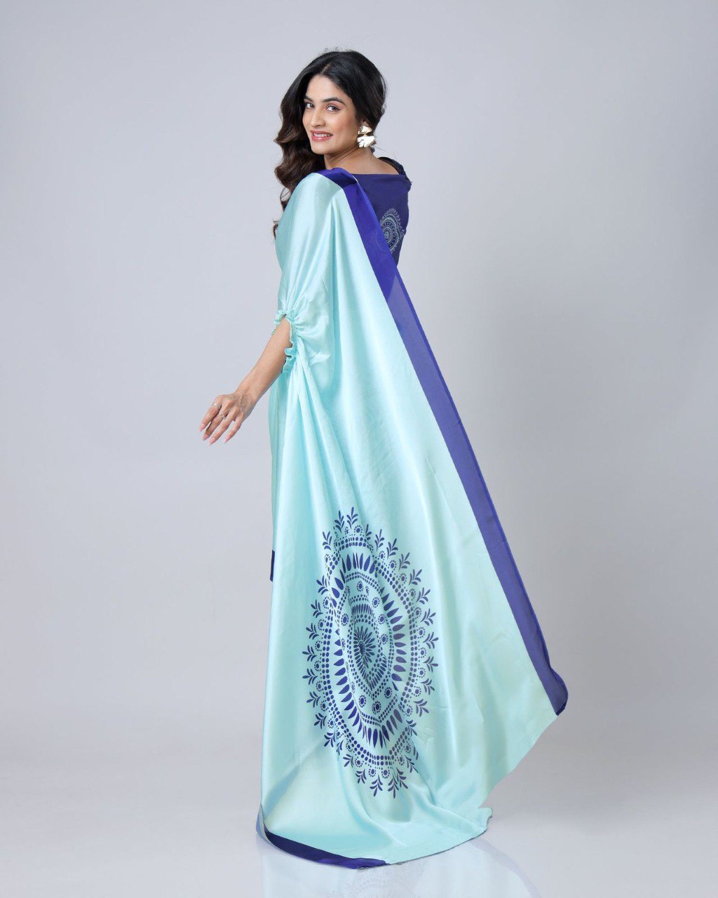 Designer New Launch – Freehand Saree with Handsfree Mandala Innovation