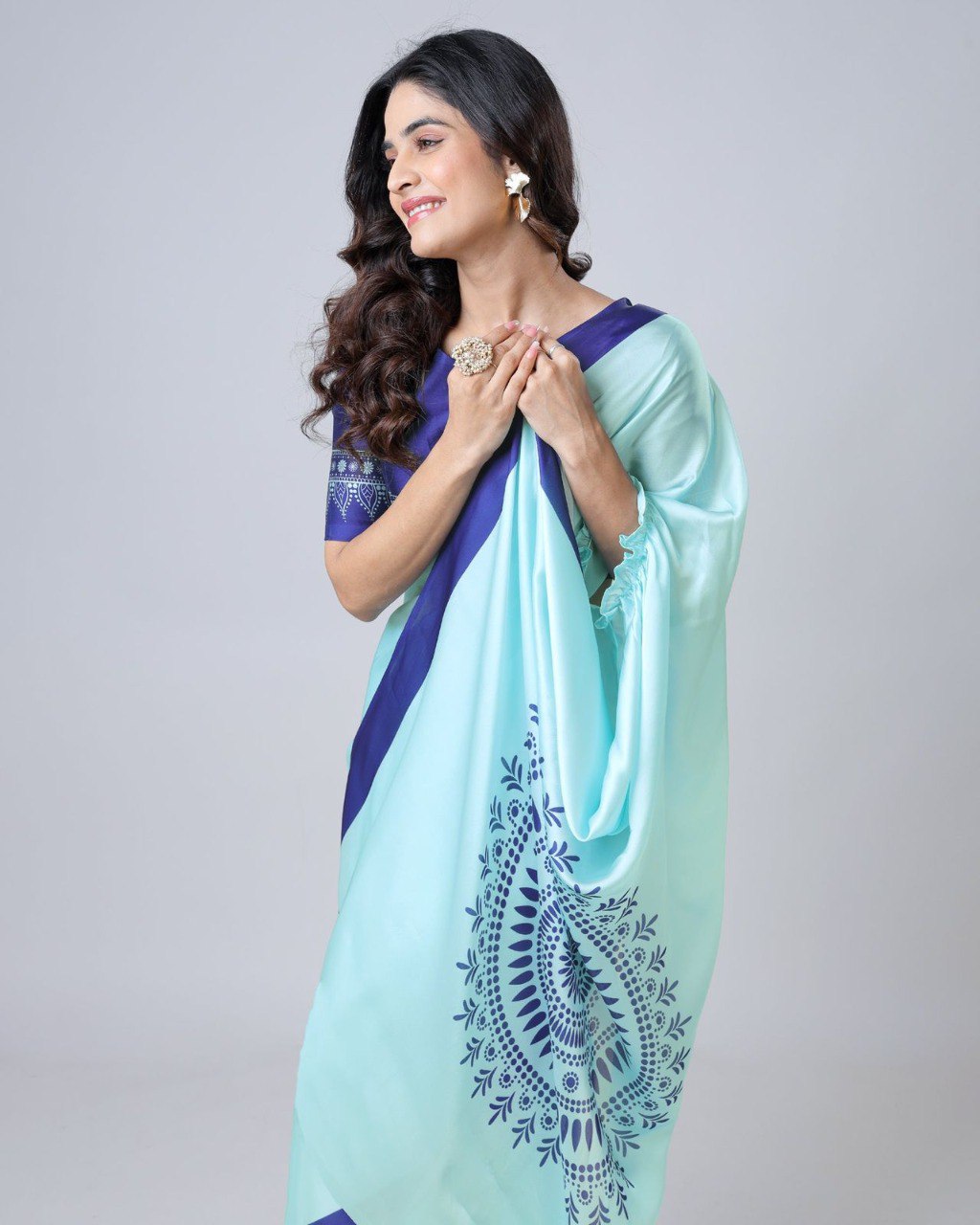 Designer New Launch – Freehand Saree with Handsfree Mandala Innovation