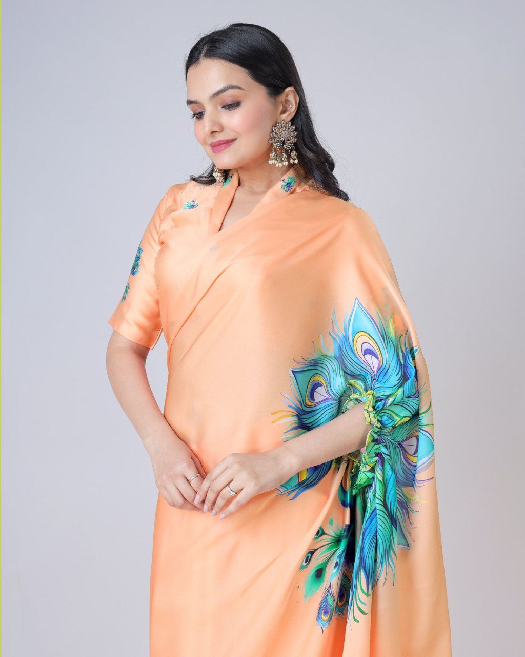 Designer New Launch – Freehand Saree with Handsfree Mandala Innovation