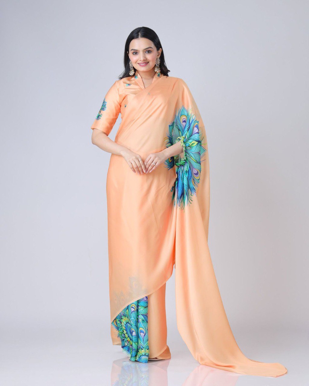 Designer New Launch – Freehand Saree with Handsfree Mandala Innovation