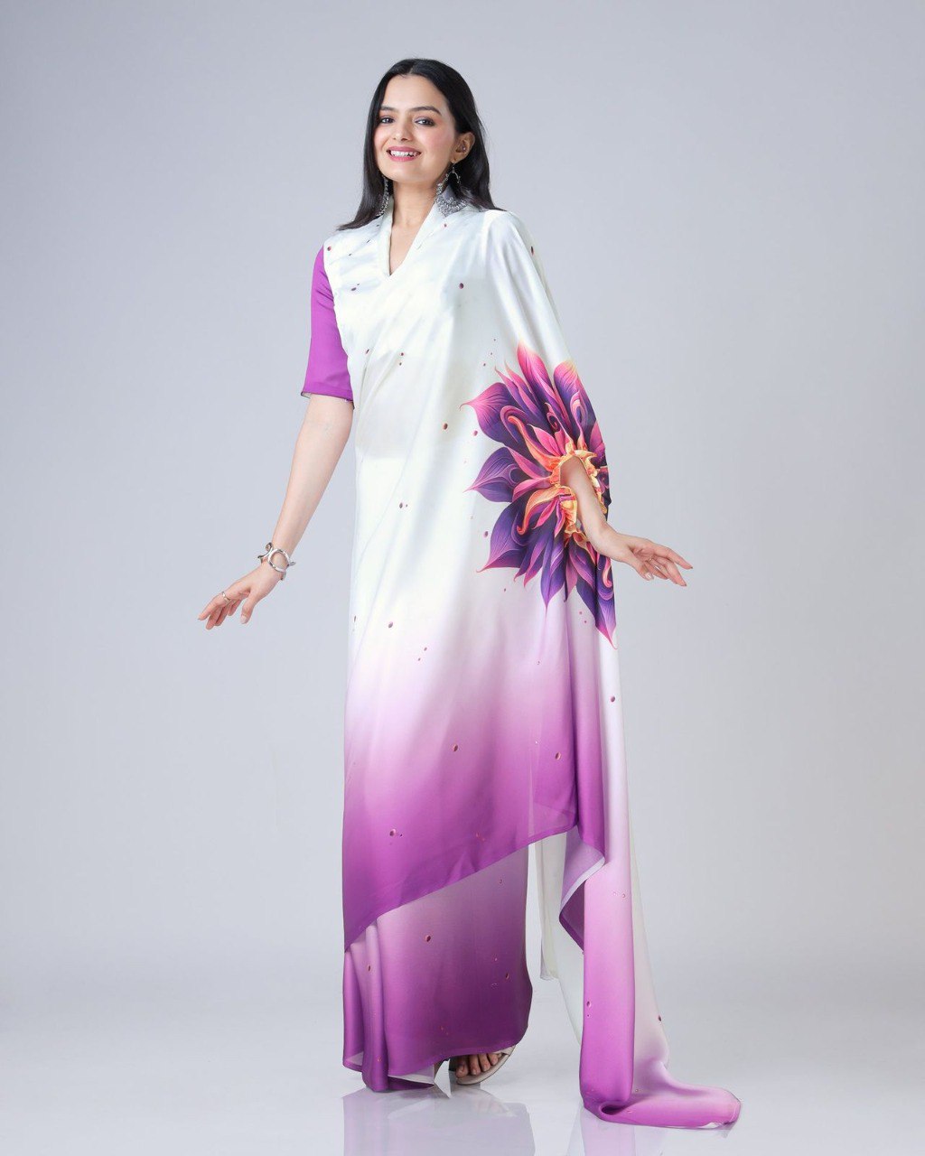 Designer New Launch – Freehand Saree with Handsfree Mandala Innovation