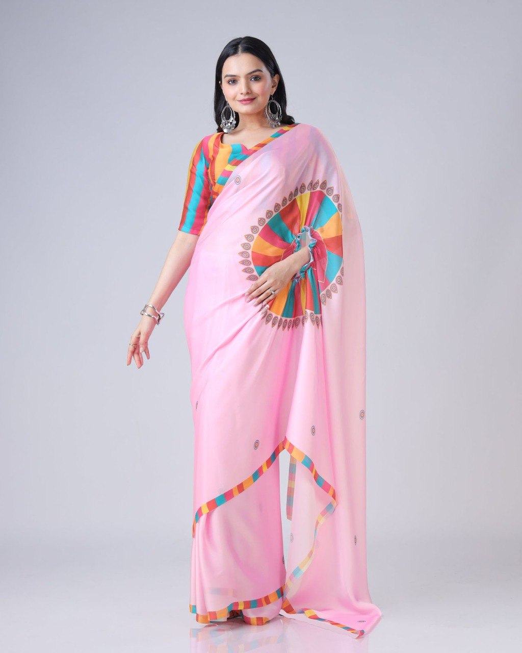 Designer New Launch – Freehand Saree with Handsfree Mandala Innovation