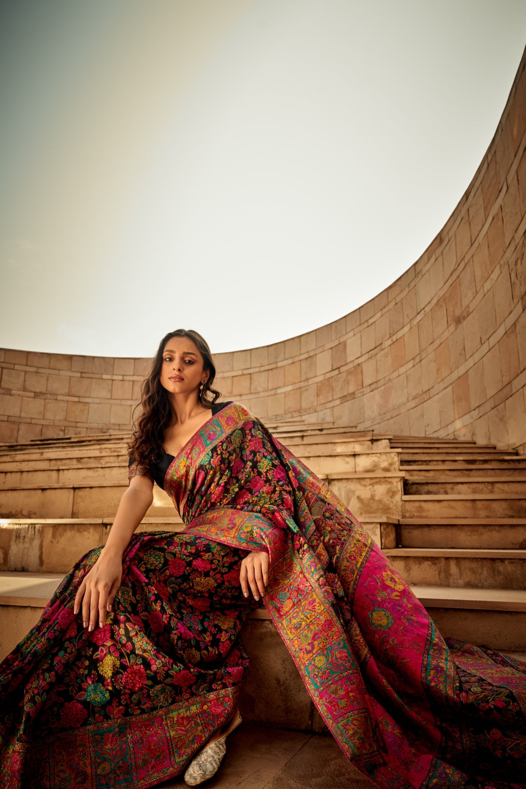 Digital Print Elegant Bollywood Art Silk Saree with Zari Woven Border