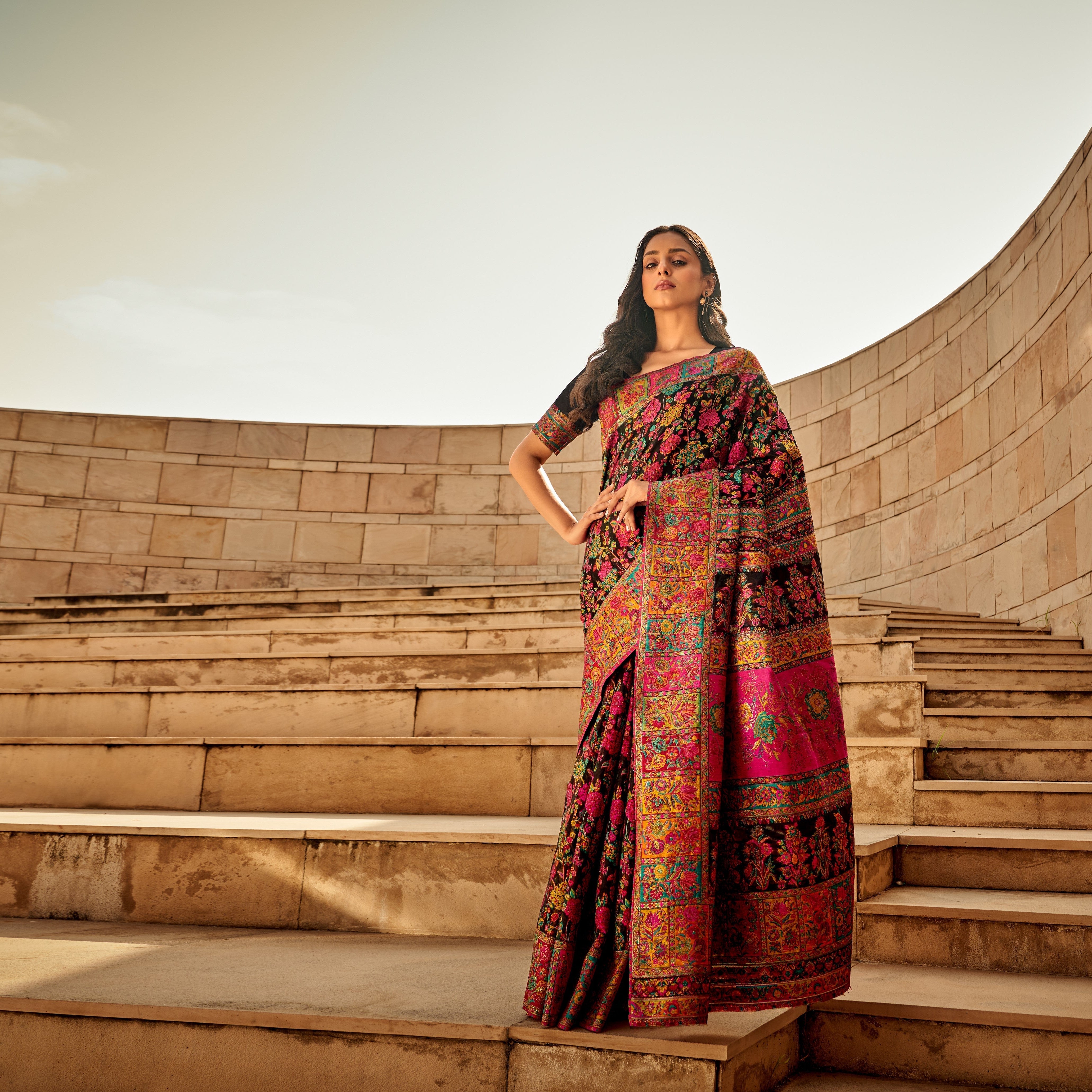 Digital Print Elegant Bollywood Art Silk Saree with Zari Woven Border