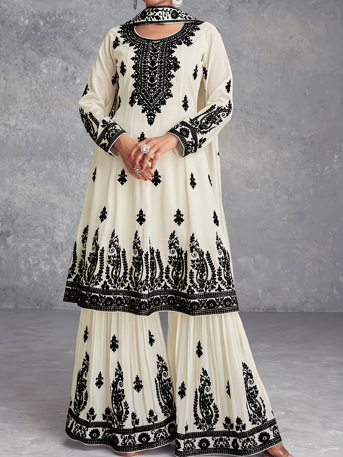 Floral Elegance Women's Matching Top & Pants Set