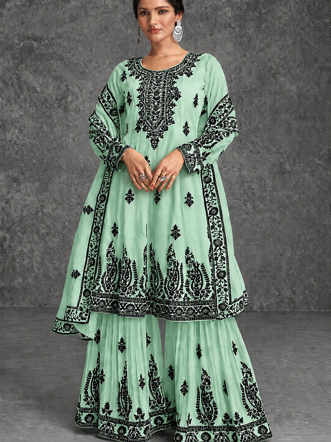 Floral Elegance Women's Matching Top & Pants Set