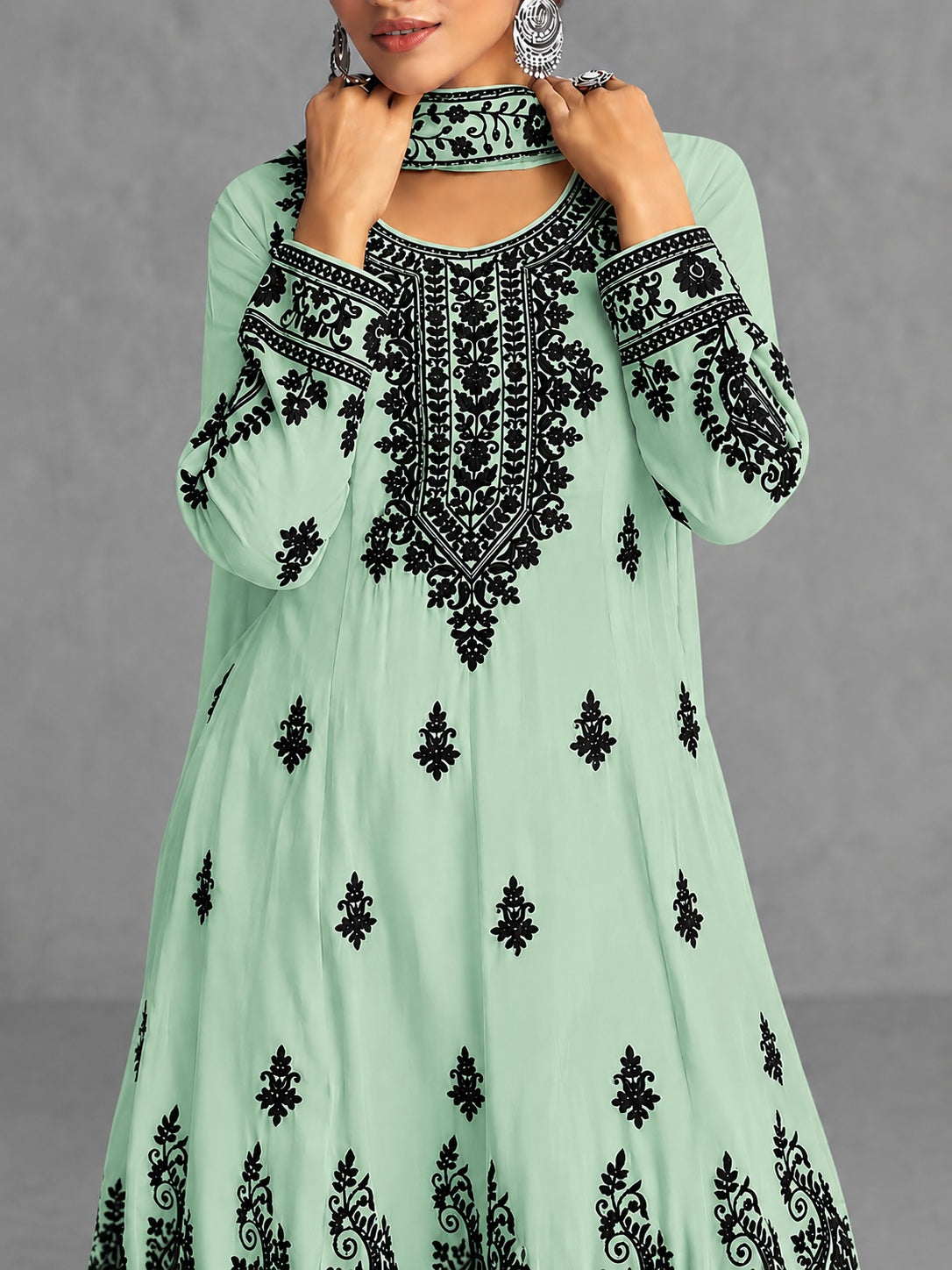 Floral Elegance Women's Matching Top & Pants Set