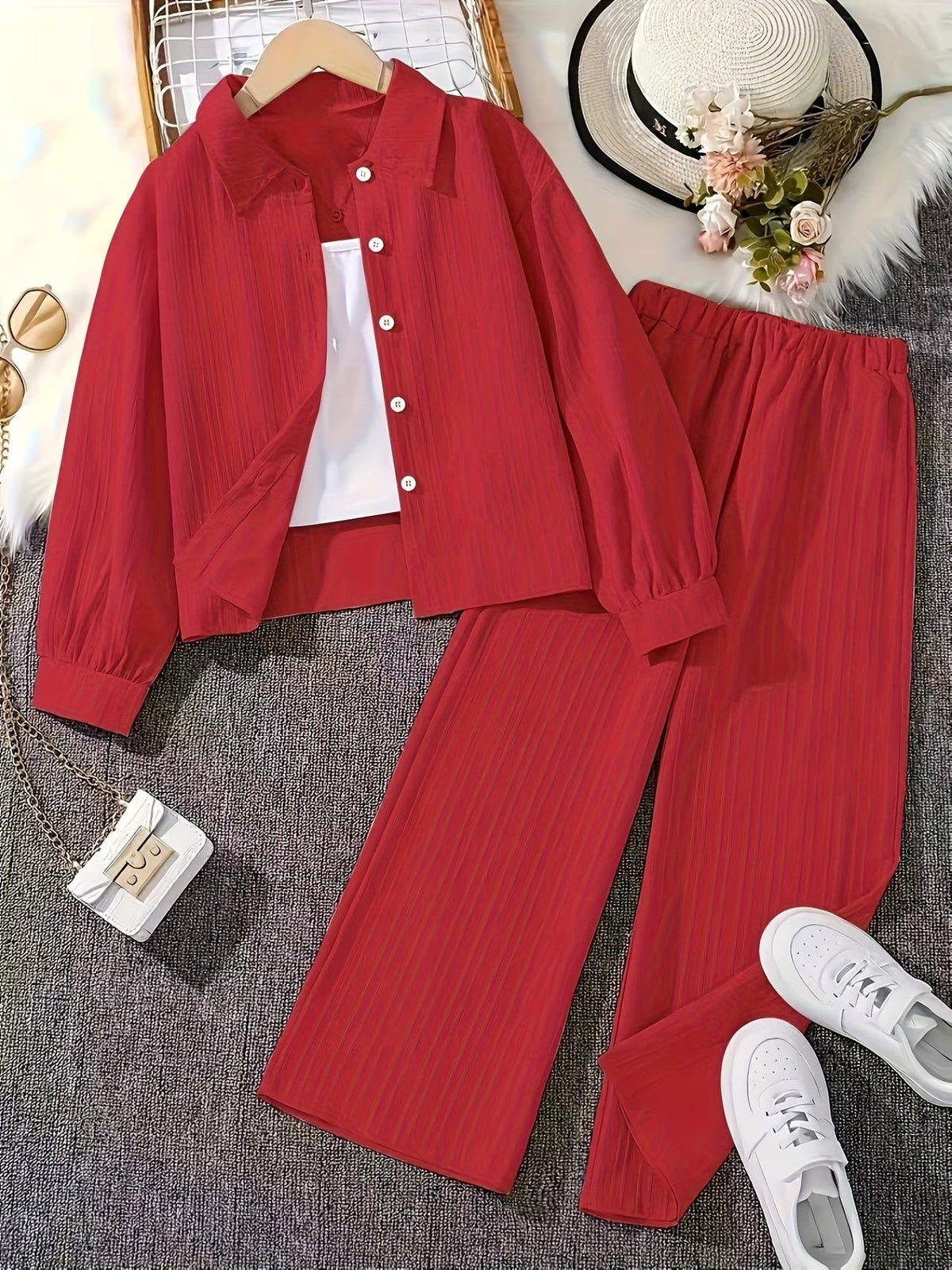 Effortless Style Meets Everyday Comfort