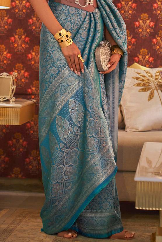 Dusty Blue Graceful Kanjivaram Silk Blend Saree – Woven Design