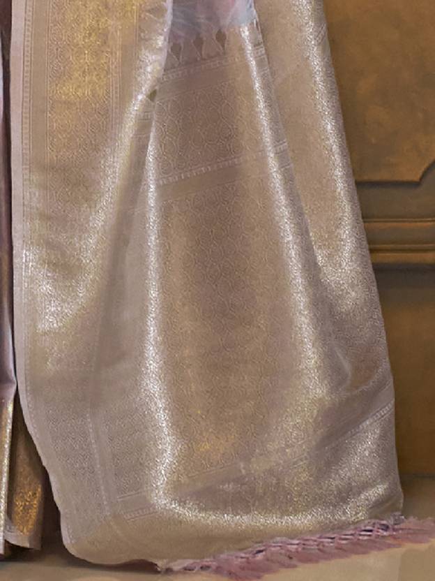 Dusty Purple Classic Banarasi Silk Blend Saree – Perfect for Weddings & Festive Occasions