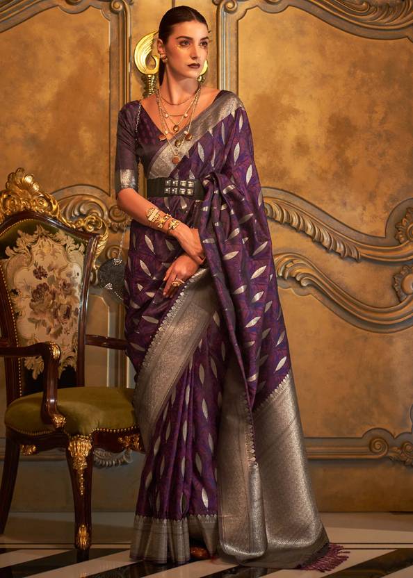 Dusty Purple Classic Banarasi Silk Blend Saree – Perfect for Weddings & Festive Occasions