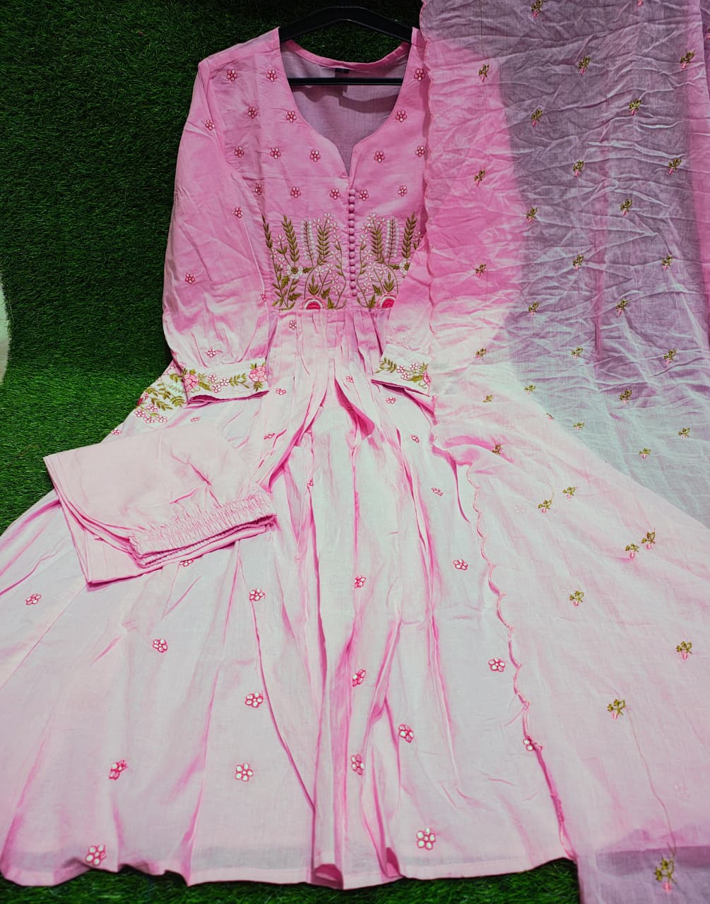 Dyed Cotton Kurti Pant Set with Embroidered Malmal Dupatta