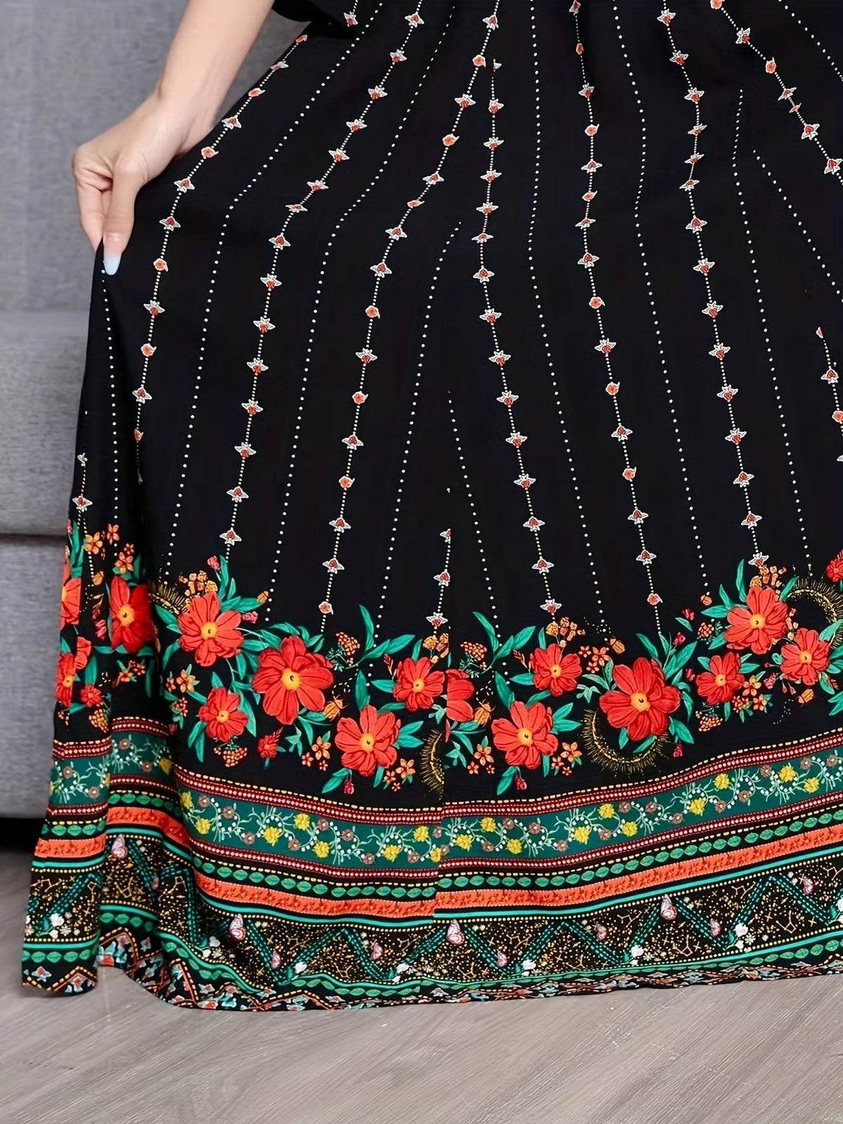 Women's Bohemian Ethnic Print Maxi Dress with Flowing Hem
