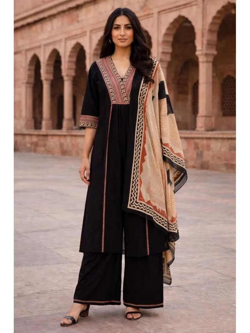 Black Royal Kurta Palazzo Set 🖤