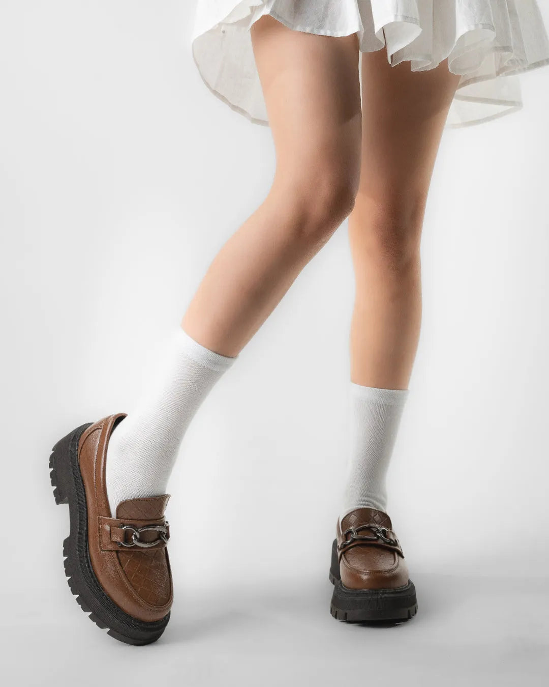 Round Toe Chunky Loafers With Silver Chain