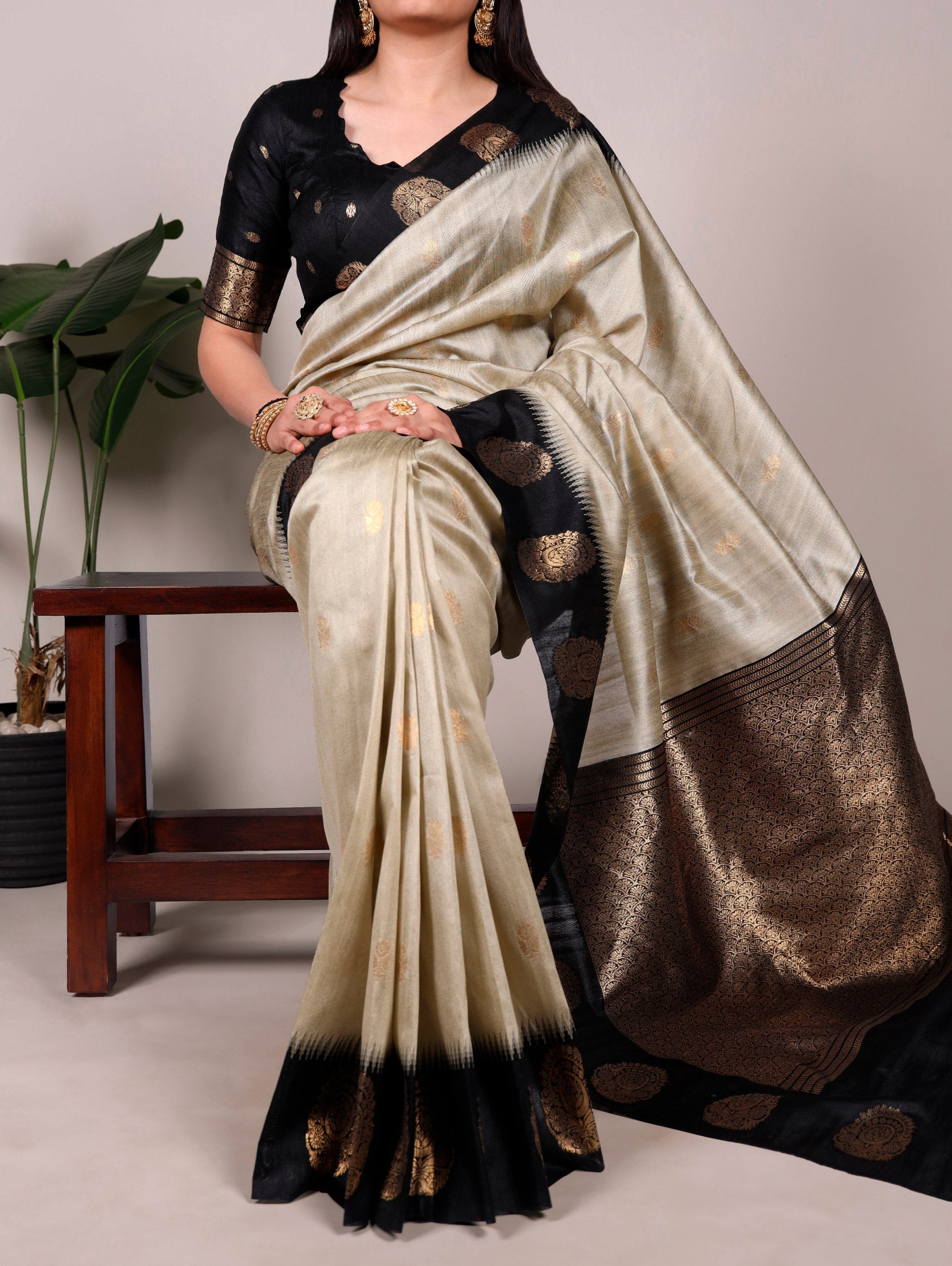Elegant Cotton Zari Weaving Saree