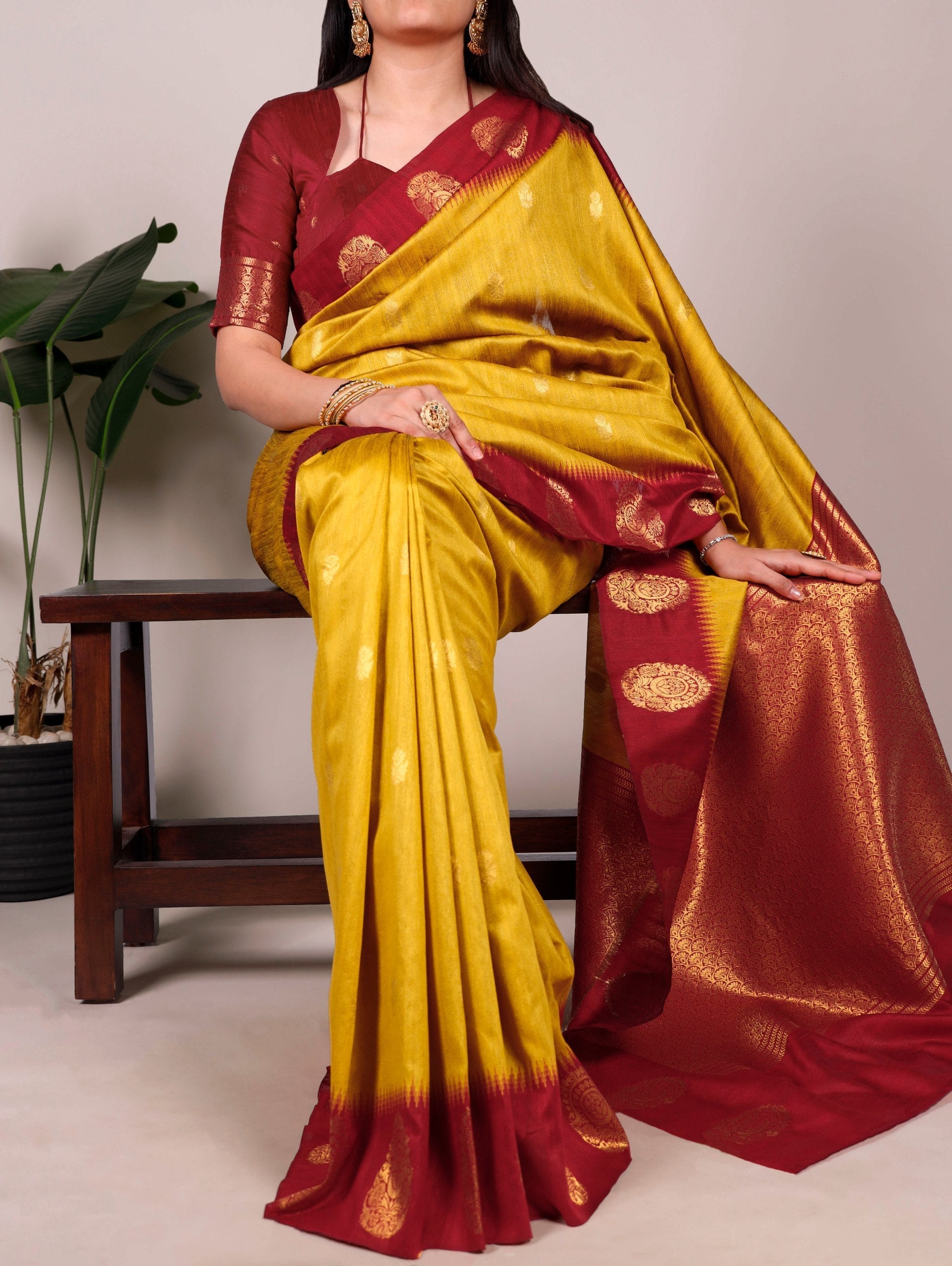 Elegant Cotton Zari Weaving Saree