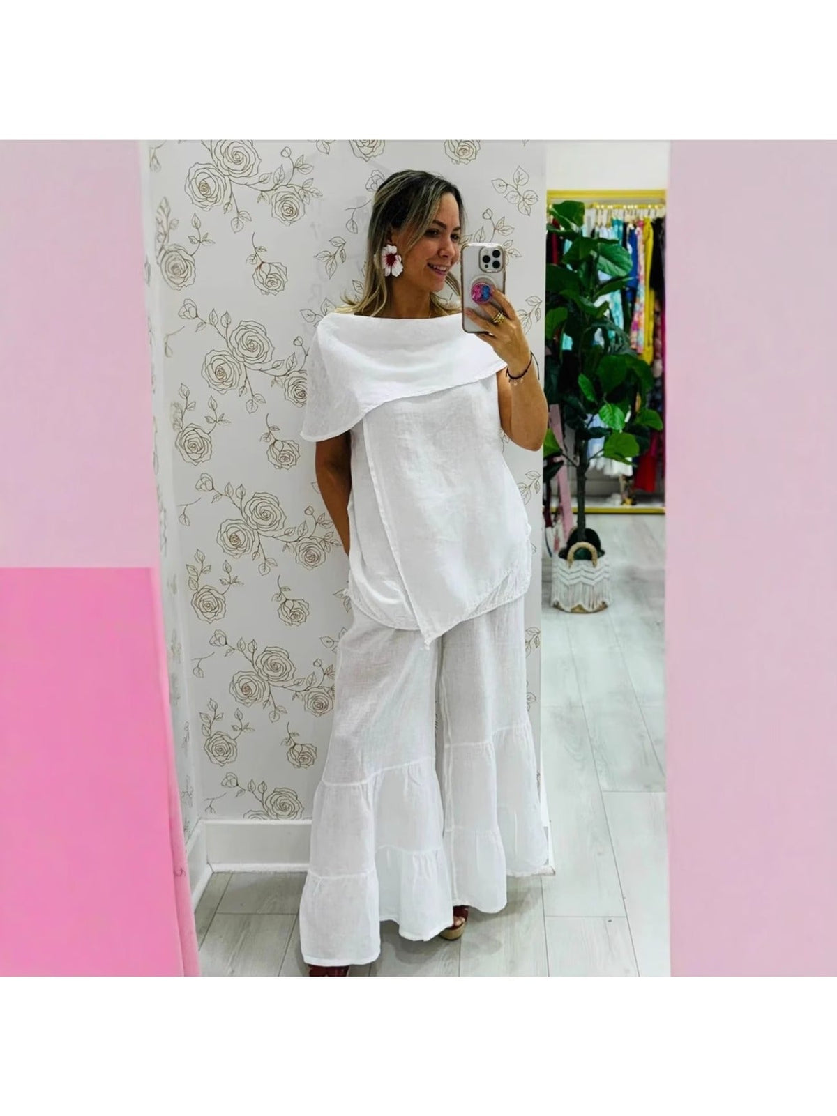 CurveMuse Casual Two-Piece Outfit