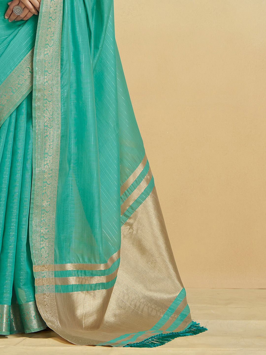Firozi Graceful Woven Handloom Pure Cotton Saree with Chanderi Cotton