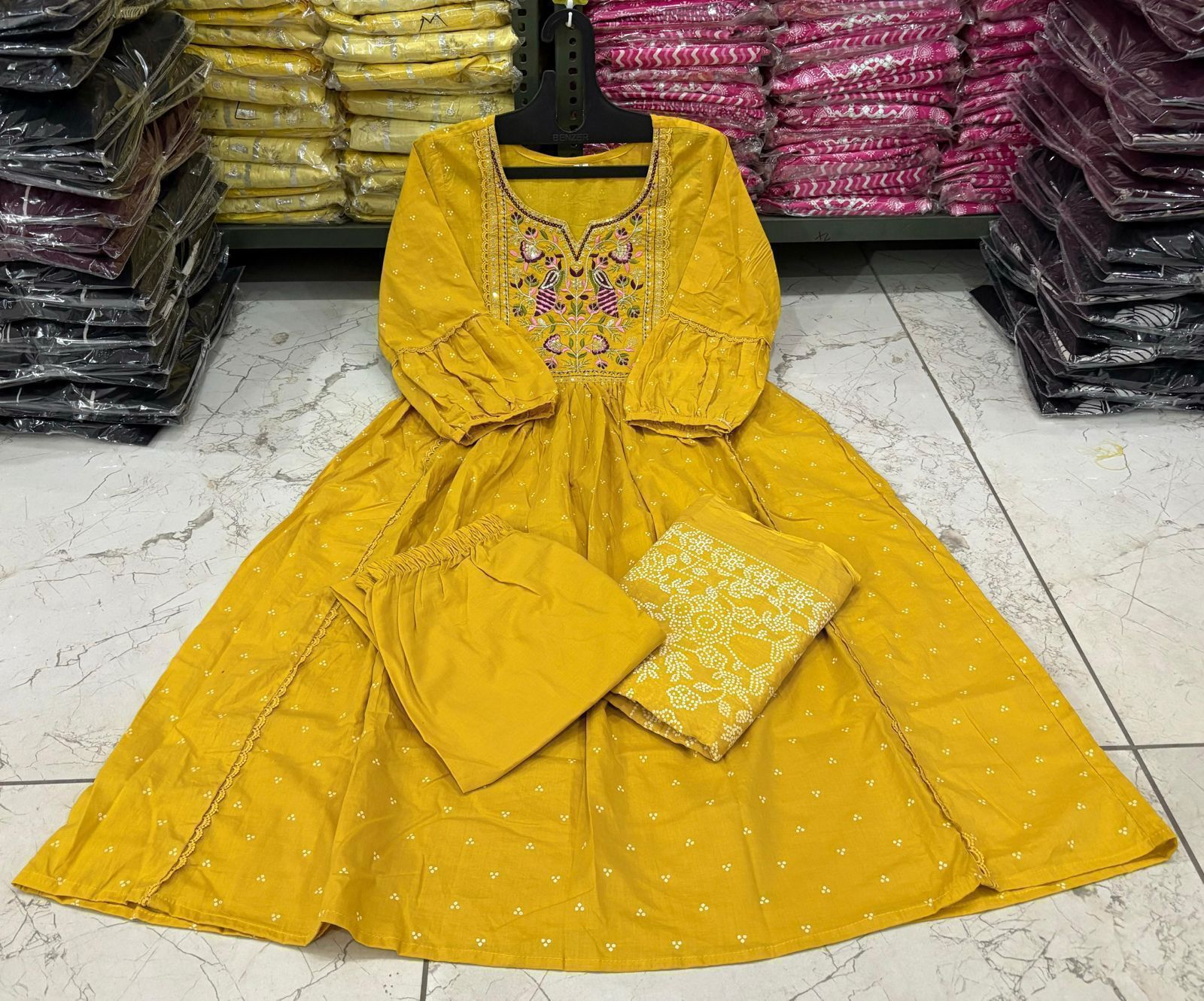 Flared Anarkali Kurta Set with Cotton Pant & Malmal Dupatta – Embroidered