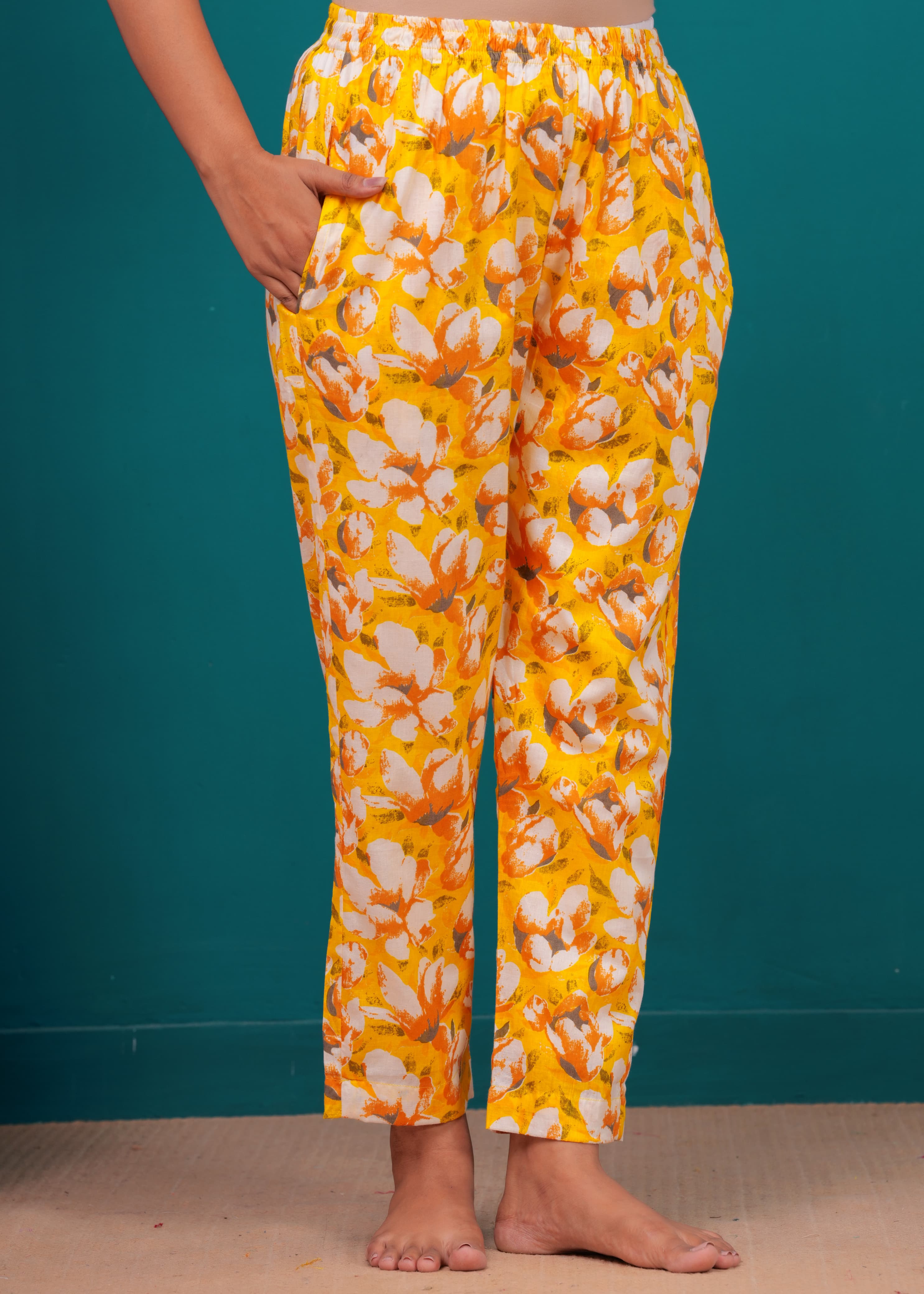 Floral Cotton Cord Set with Side Pocket