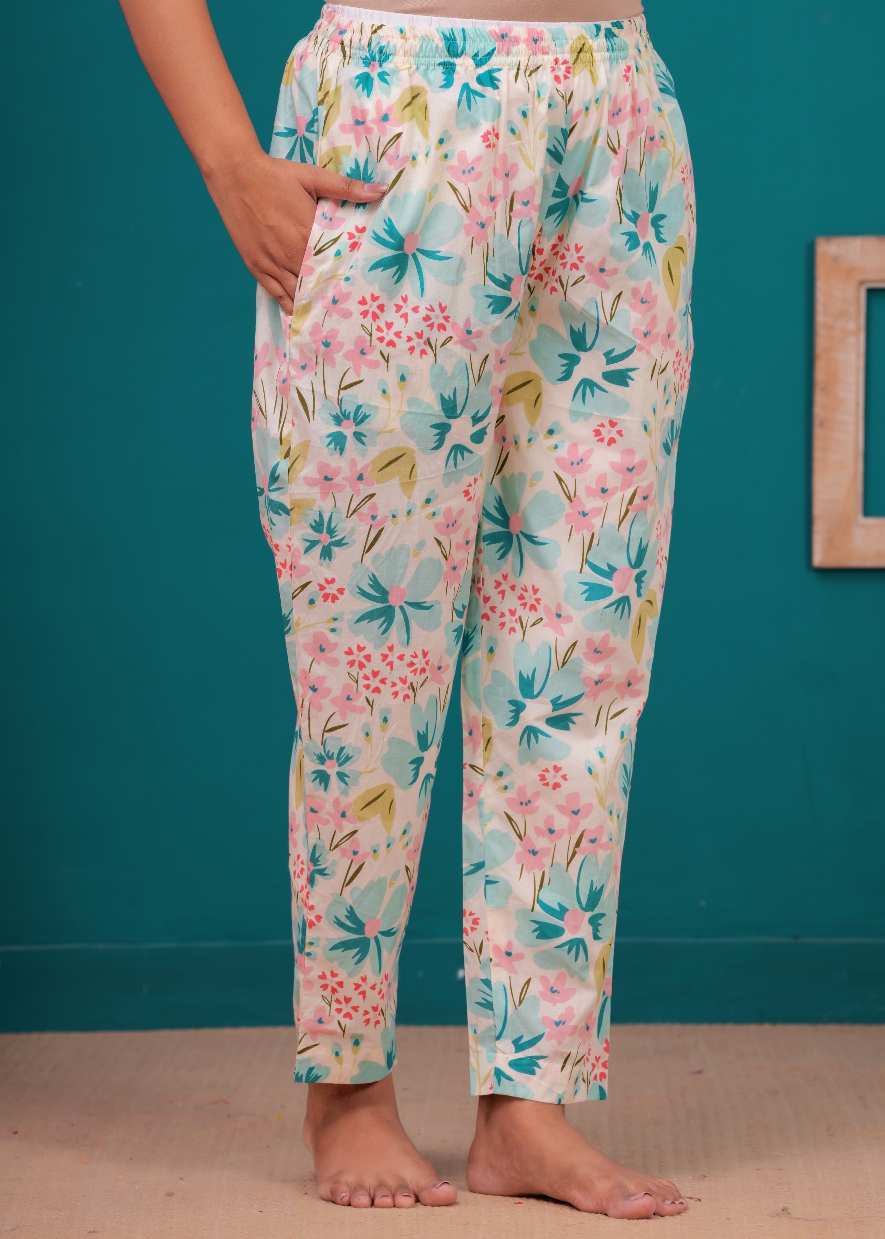 Floral Cotton Cord Set with Side Pocket