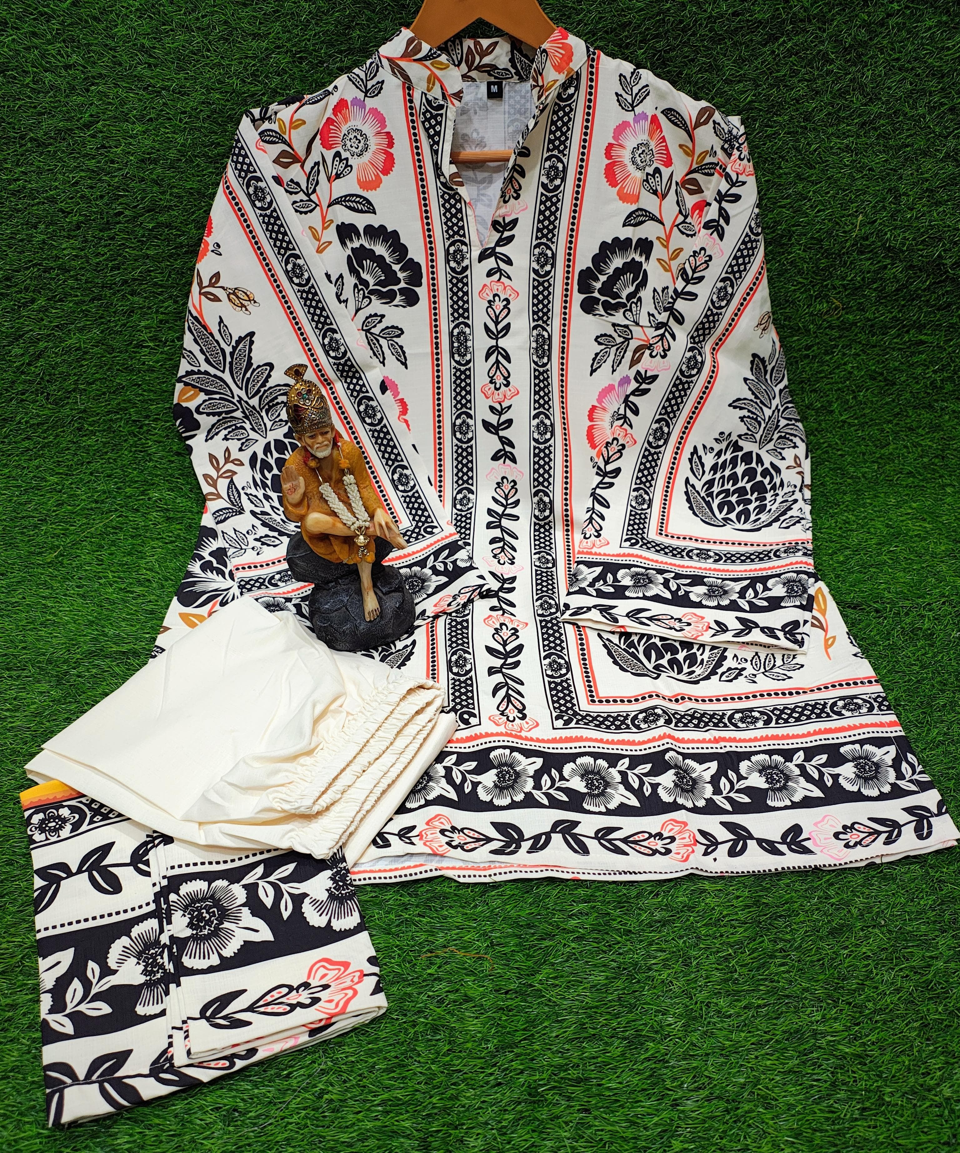 Floral Digital Print Butter Cotton Co-ord Set | Women's Kurta Set