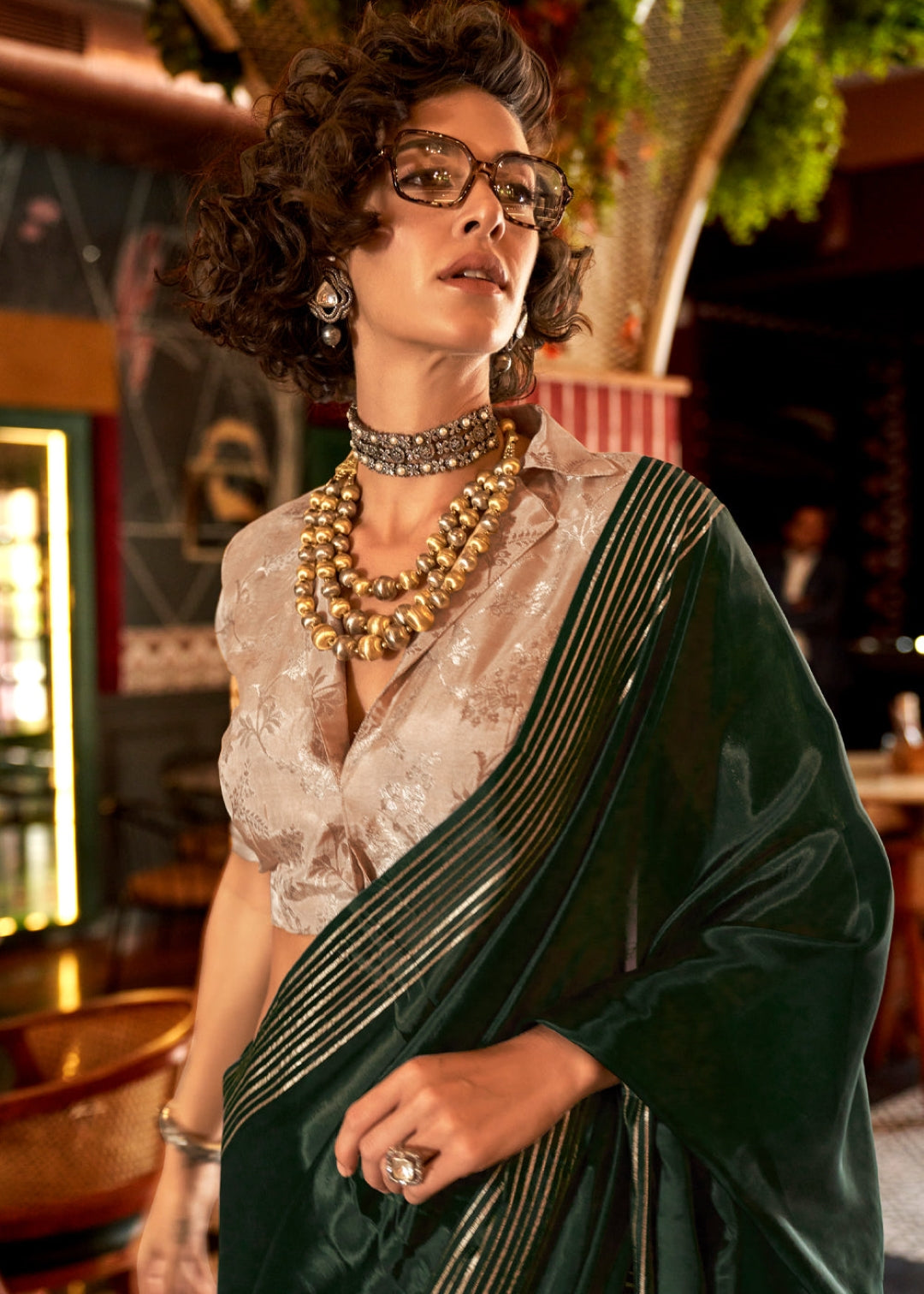 Forest Green Timeless Blended Silk Saree – A Perfect Blend of Tradition & Elegance