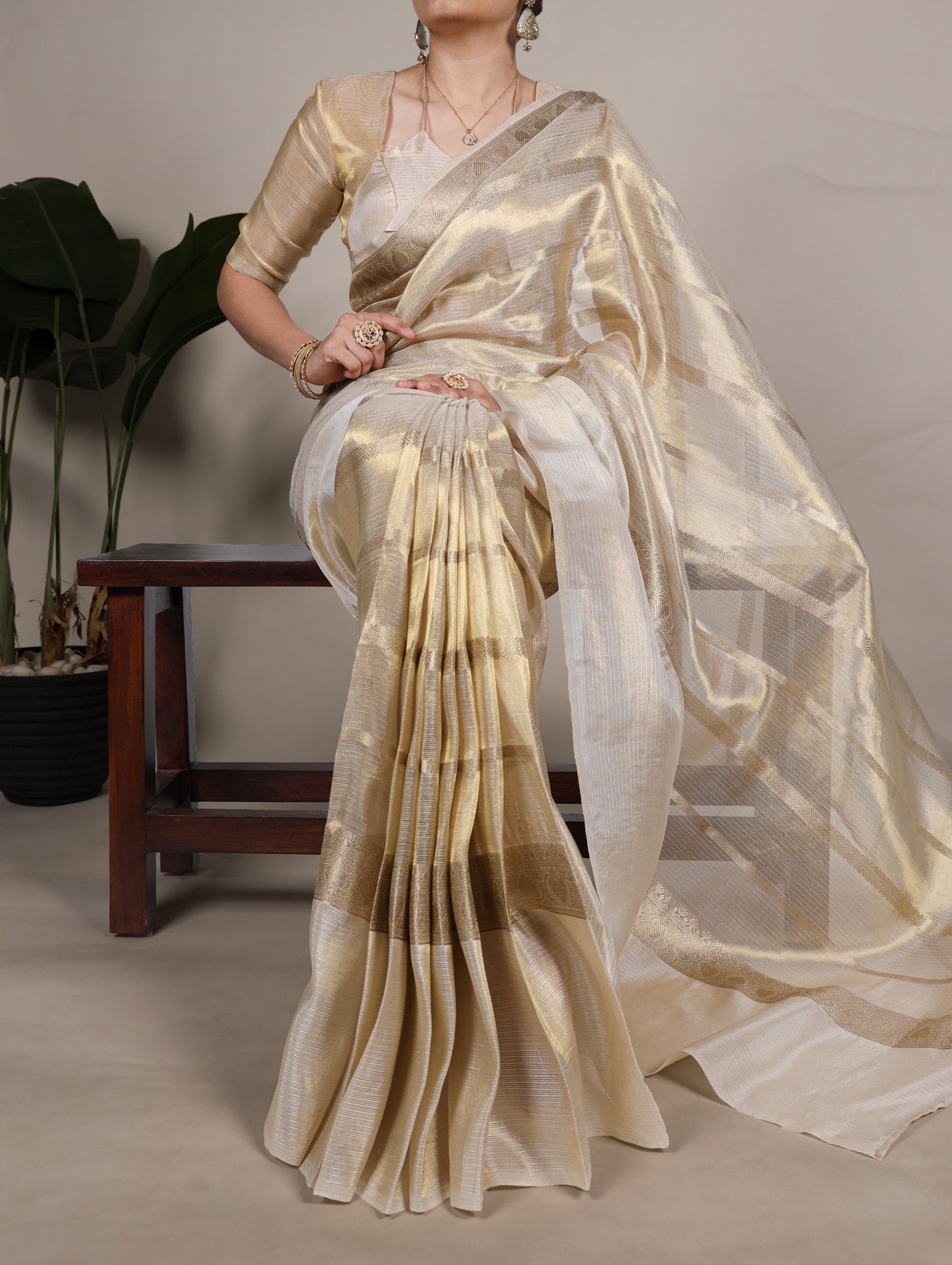 Off White Luxurious Gold Tissue Zari Woven Saree Set – Unstitched Blouse Included