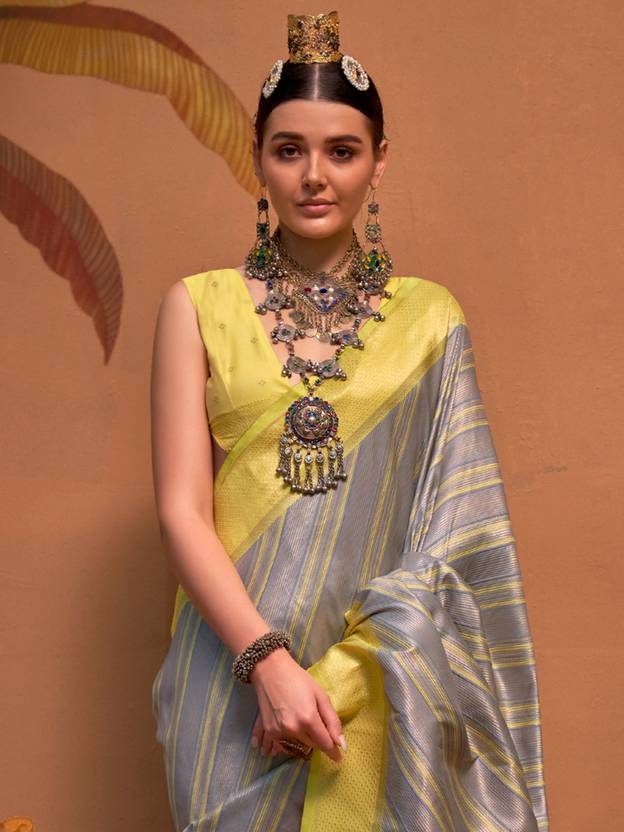 Gray Elegant Banarasi Silk Blend Saree with Unstitched Blouse