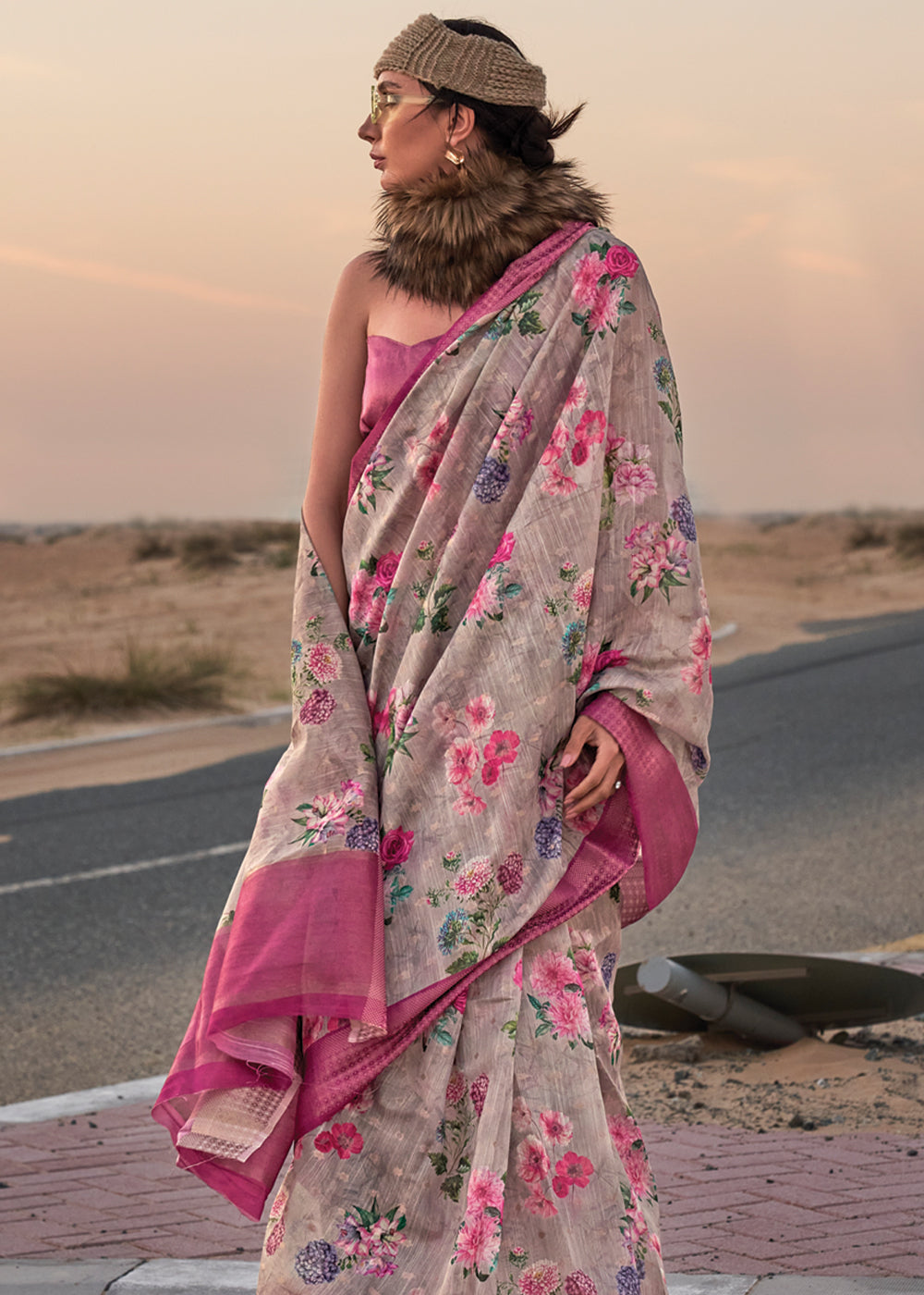 Gray Elegant Blended Linen Silk Saree – Breathable & Stylish for All Seasons
