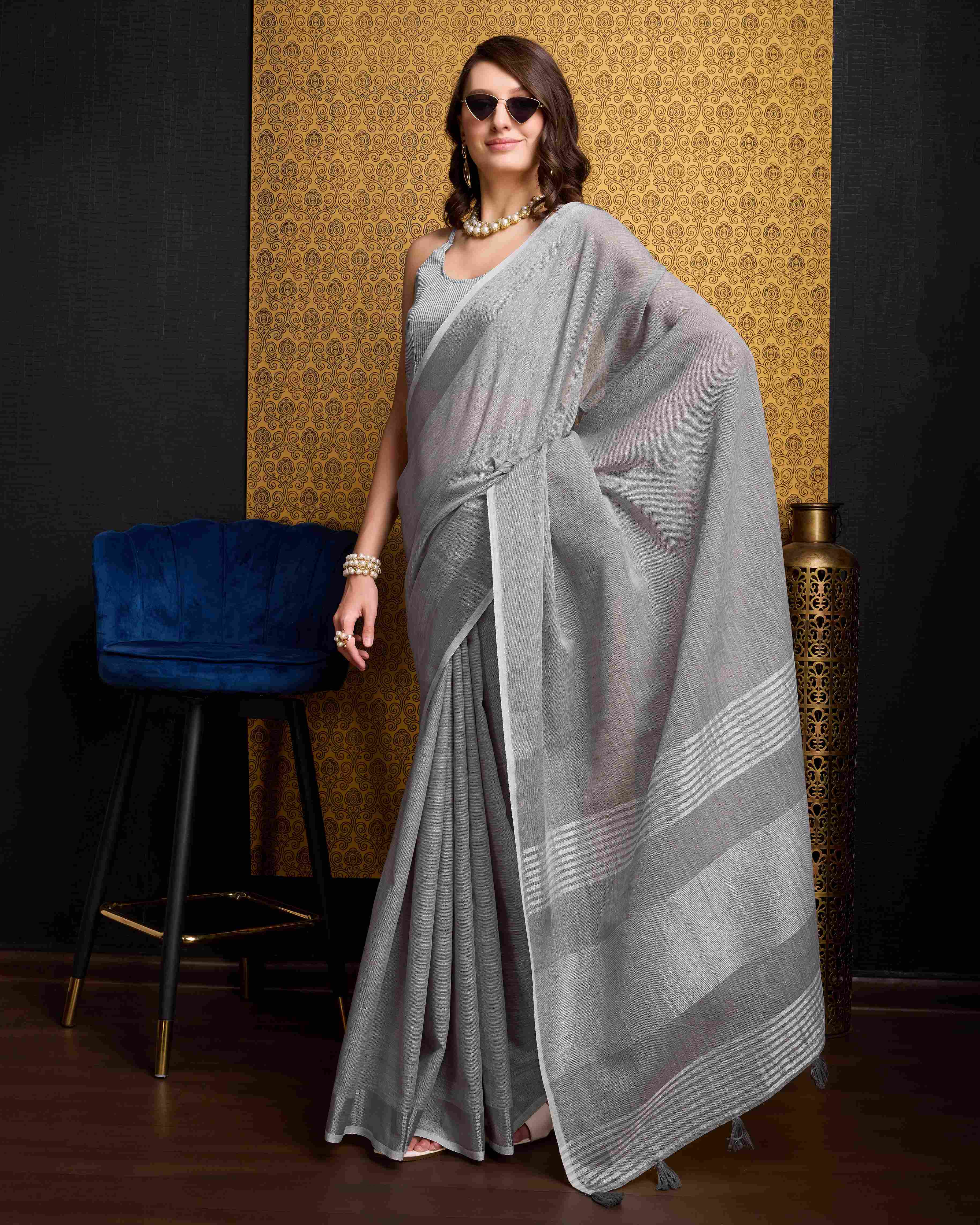 Gray Elegant Solid Saree with Zari Border – Timeless Grace