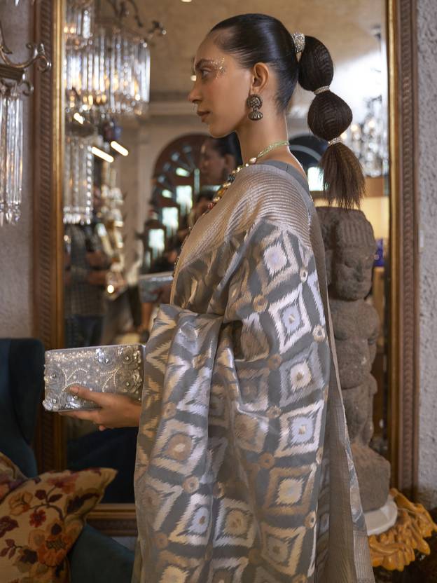 Gray Traditional Linen Banarasi Saree with Unstitched Blouse Piece