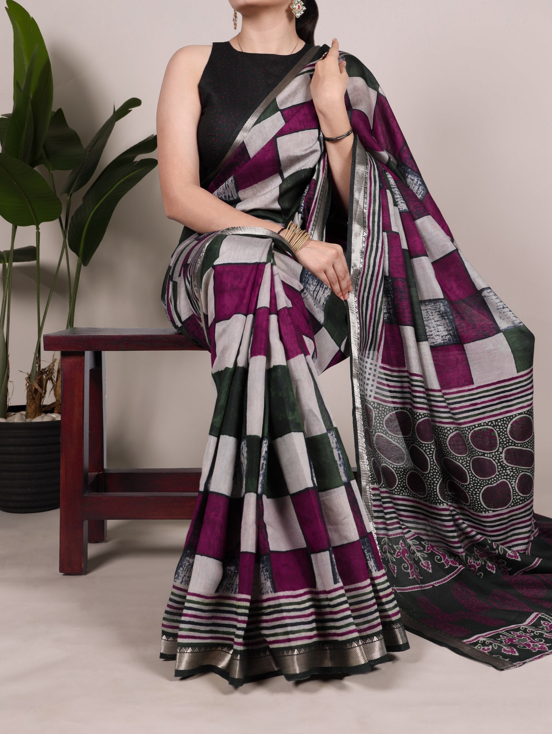 Green Elegant Chanderi Printed Saree with Temple Border & Matching Blouse