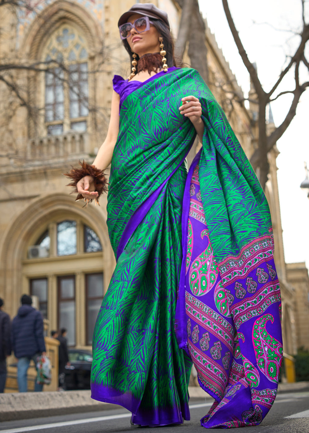 Green Elegant Satin Crepe Saree – A Perfect Blend of Luxury & Grace