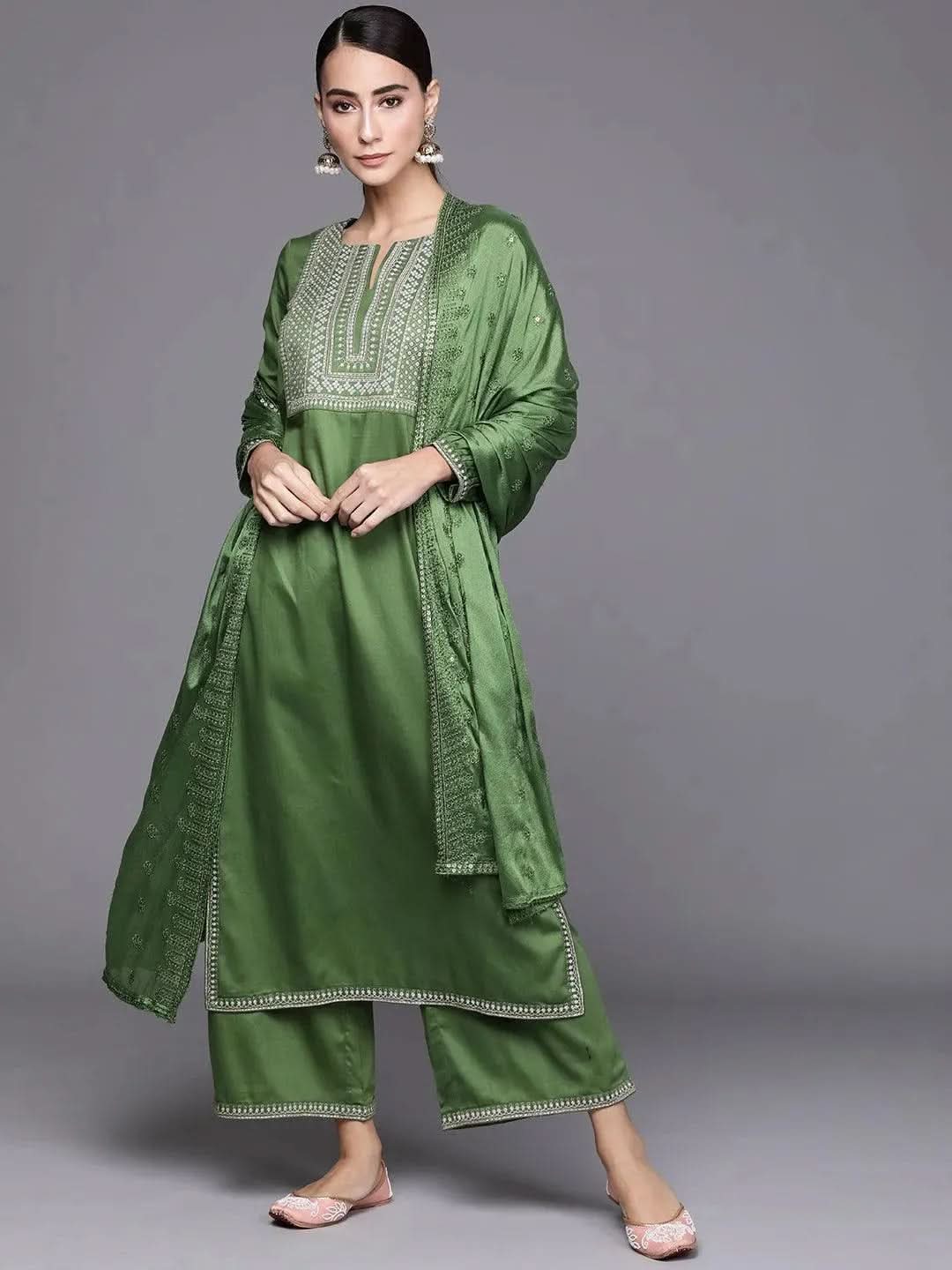 Anouk Green Embroidered Silk Blend Straight Kurta With Palazzos & Dupatta