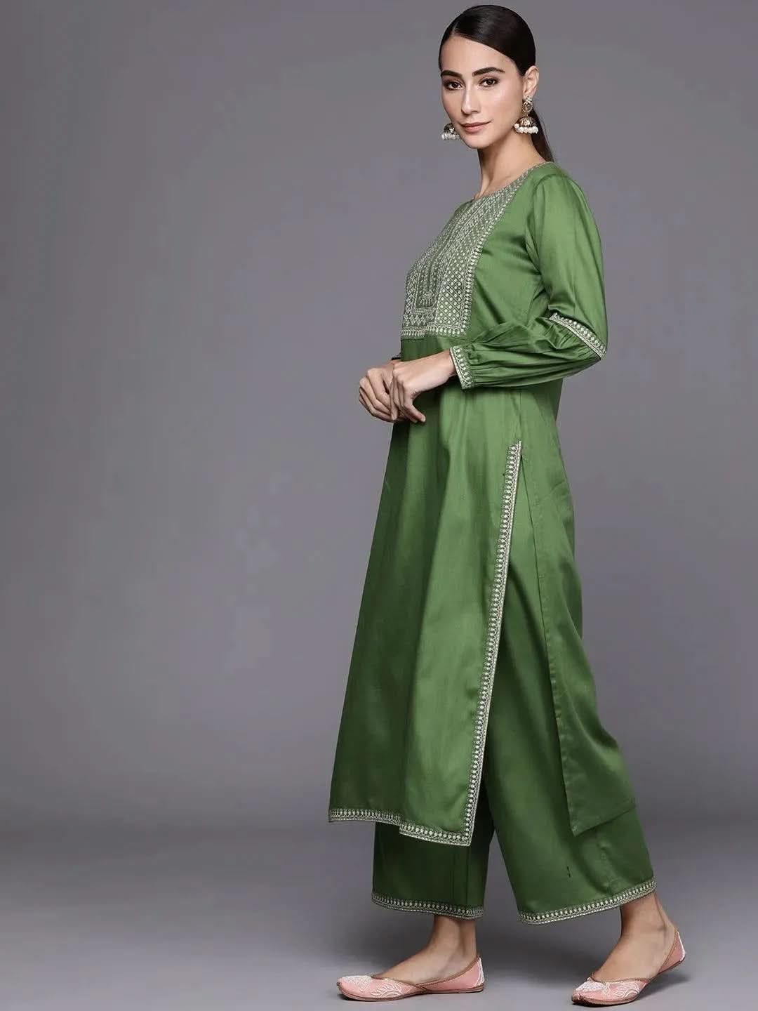 Anouk Green Embroidered Silk Blend Straight Kurta With Palazzos & Dupatta