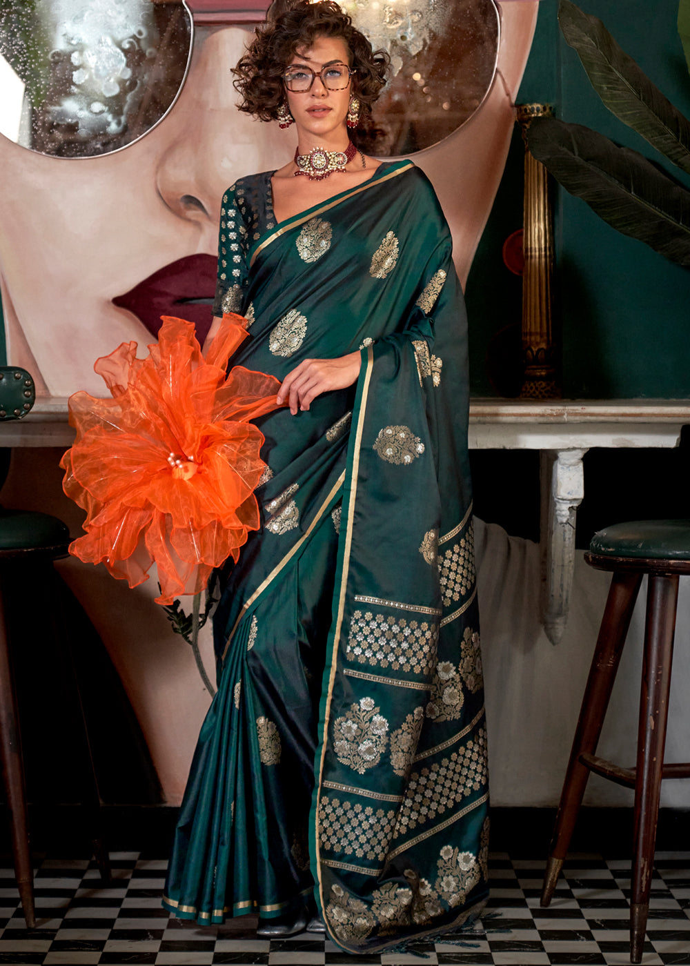 Green Glamorous Satin Silk Saree – Perfect for Cocktail & Dinner Parties
