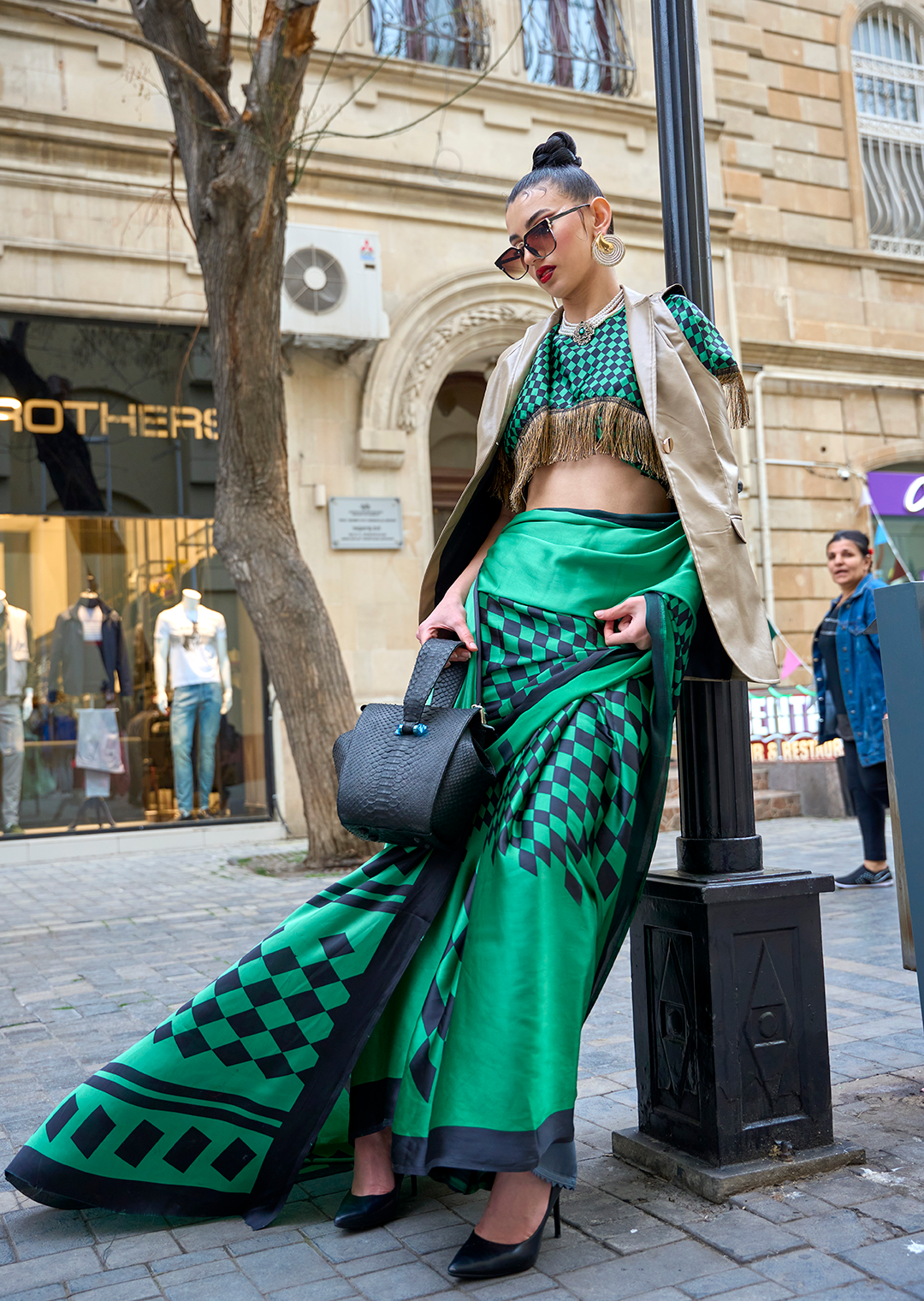 Green Queen Digital Printed Satin Crepe Saree with Blouse Piece – Festive & Partywear
