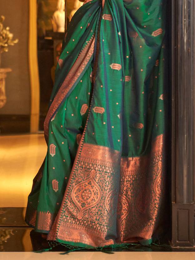 Green Stunning Bollywood Style Tussar Silk Saree
