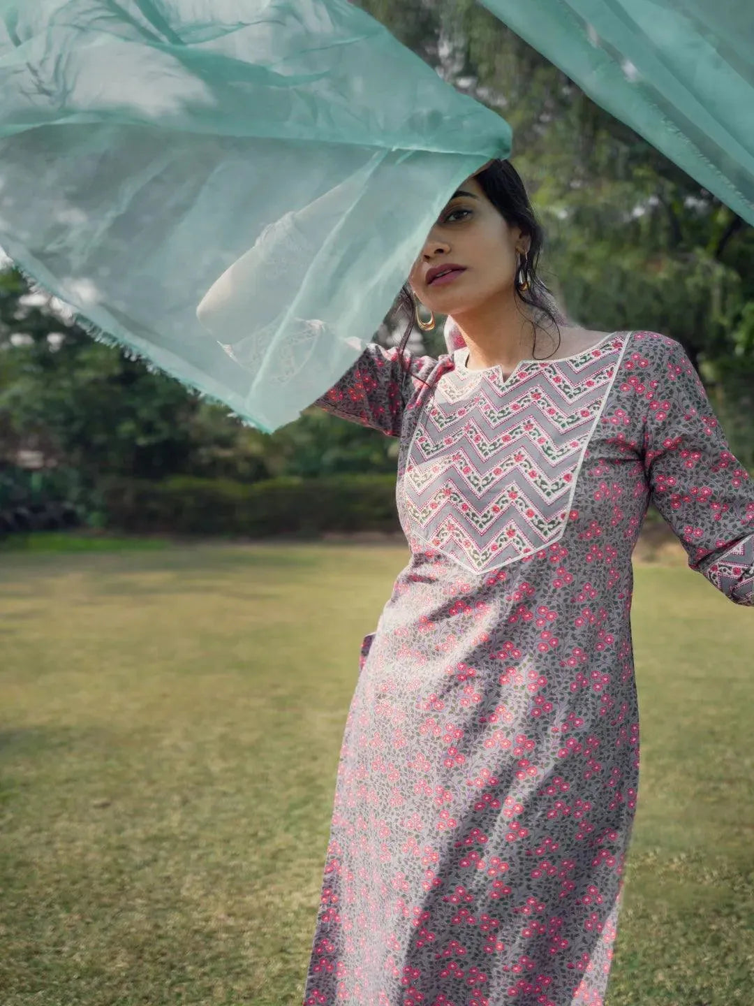 Anouk Grey Printed Cotton Straight Kurta With Palazzos & Stole