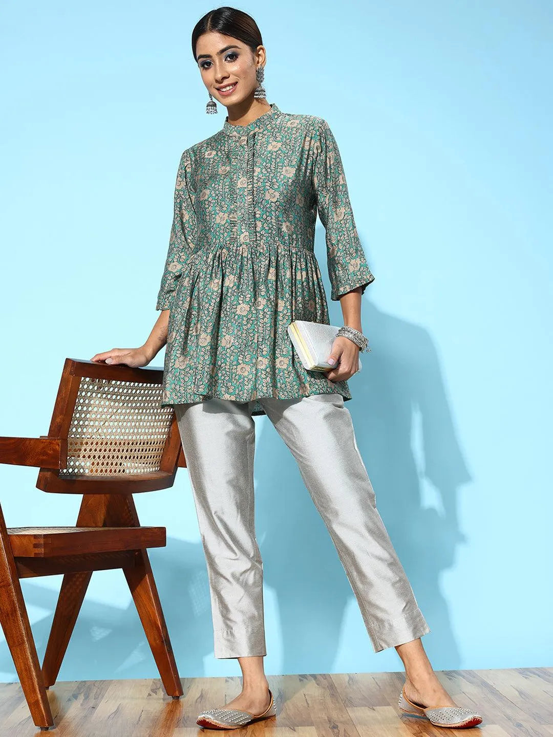 Anouk Grey Solid Silk Trousers